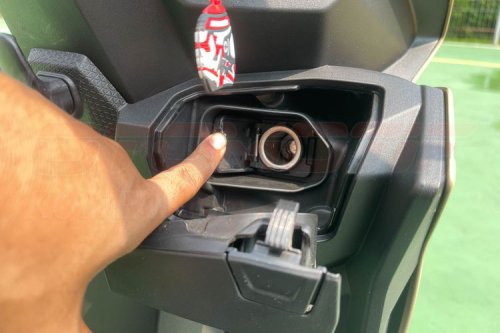 Adu Teknologi dan Fitur Honda BeAT Street dan Suzuki Nex Crossover