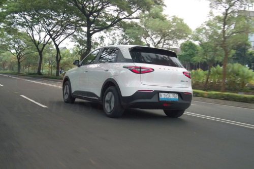 Impresi Berkendara Geely EX2 Pro: Lincah, Karakter RWD Jadi Pembeda