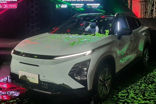 Daftar Diskon Mobil Listrik Rp 300 Jutaan di GJAW