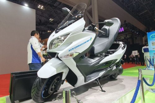 Konsep Menarik Suzuki Burgman Hydrogen