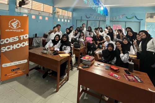 Vokasi Membuka Peluang Wirausaha Digital Otomotif