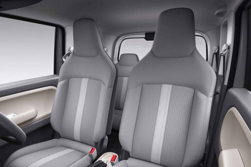 Tren Jok Mobil Kulit: Mengapa Mobil China Jarang ke Bengkel Jok?