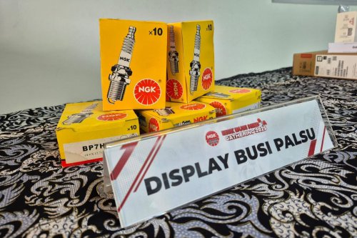 Jangan Sampai Tertipu, Cek Cara Bedakan Busi Asli dan Palsu