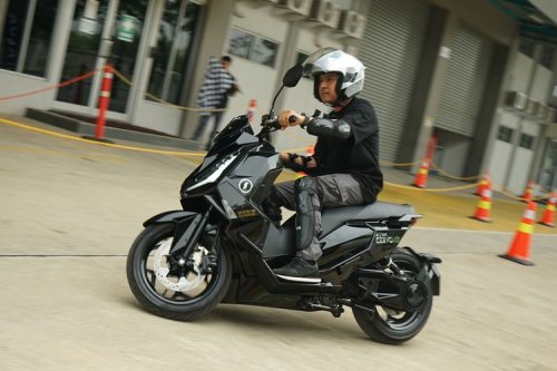 Pilih Penggerak Motor Listrik Terbaik: Hub, Mid, atau Side Drive?