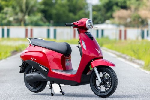 Jarak Tempuh Motor Listrik, 100 Km Cukup atau Kurang Buat Harian?