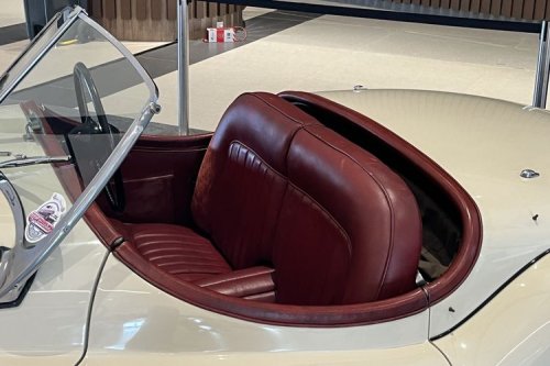 Jaguar XK120 1948, Mobil Tercepat di Zamannya