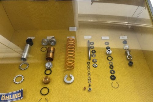 Mengenal Öhlins: Warna Kuning dan Sejarahnya