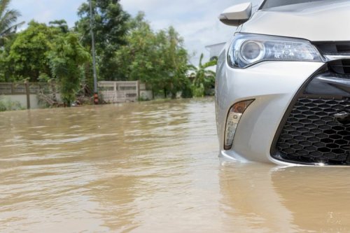 Bencana Banjir Bali: Menghindari Kerusakan Kendaraan Pasca-bencana