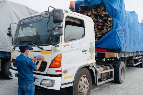 Tekan Risiko, Ada Penimbangan dan Edukasi Truk ODOL di Tol Japek