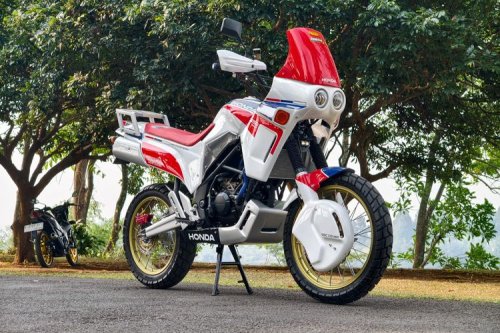Modifikasi Honda CB150R Jadi Pangrango: Adventure Tourer Mr Kuztom