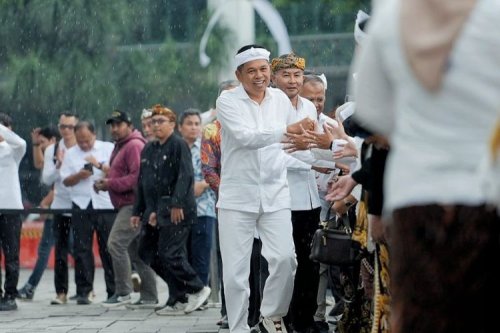 KDM Larang Truk ODOL Beroperasi di Jawa Barat Mulai Tahun Depan