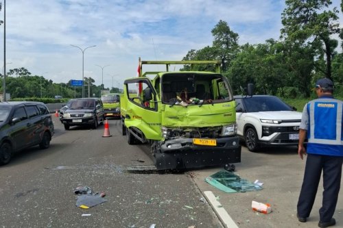 Waspada, Ini Kesalahan Pengendara yang Sebabkan Tabrakan Beruntun