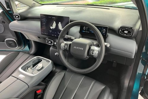 Mobil Listrik Aion, Aion, Aion UT, Mobil Listrik Aion UT Sudah Bisa Dipesan, Booking Fee Rp 5 Juta