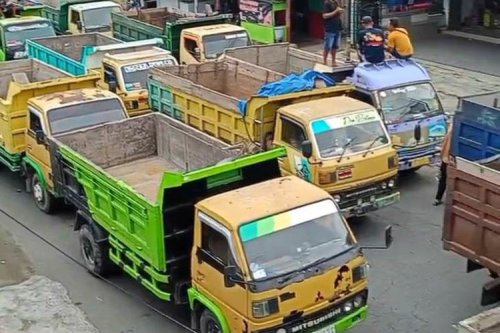 Dosa Sopir Truk: dari Rem Blong sampai Muatan Berlebih