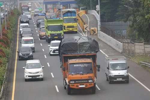 Perkuat Digital, Kemenhub Incar Pemilik dan Operator Truk ODOL