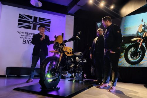Triumph Luncurkan Scrambler 400 XC dan Tiger 900 Alpine di Indonesia