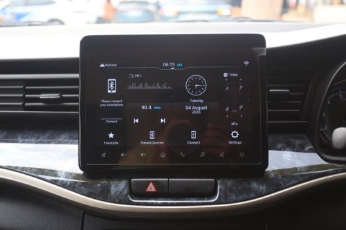Suzuki , Suzuki XL7, Suzuki Tingkatkan Fitur Head Unit XL7 New Alpha Hybrid