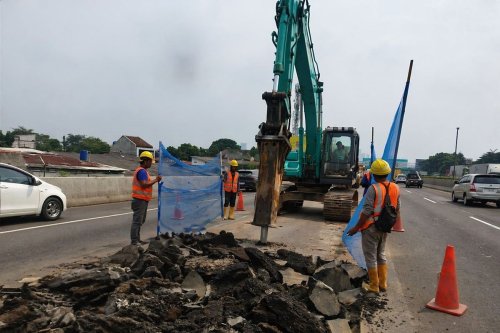 Tol Jakarta-Tangerang Macet Parah karena Perbaikan Jalan