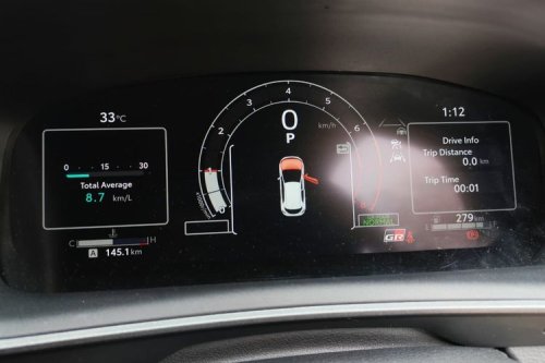 Berapa Konsumsi BBM Toyota GR Corolla di Dalam Kota?