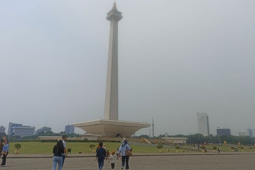 Video Viral Ban Dikempiskan di Monas, Turis Jadi Korban Parkir Liar