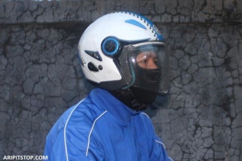 Rawan Benang Layangan di Jalan, Ini Pentingnya Balaclava dan Buff