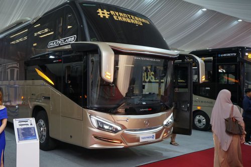 Gandeng 4 Karoseri Lokal, Mercedes-Benz Luncurkan 10 Bus Baru