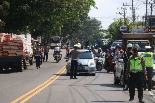 Korlantas Polri Gelar Operasi Patuh 2025, Ini Aturan dan Sanksinya