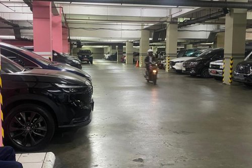 Usulan Tarif Parkir Tinggi Berbasis Zonasi Transportasi Publik