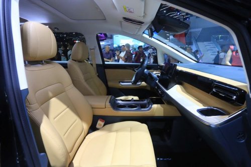 Pilihan MPV 7 Penumpang Baru Diperkenalkan di IIMS 2026