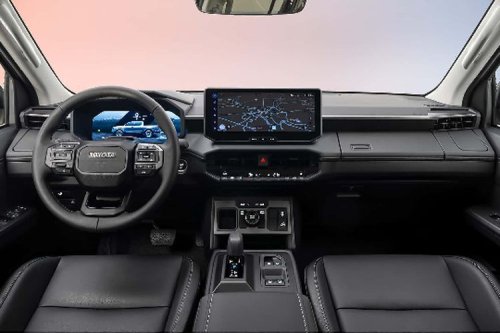 Toyota, Toyota Hilux EV Meluncur, Jarak Tempuh 240 Km