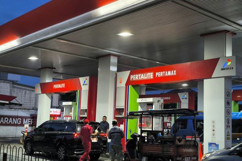 Lebih Irit Mana, Pakai Pertamax atau Pertalite untuk Harian?