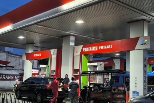 Lebih Irit Mana, Pakai Pertamax atau Pertalite untuk Harian?