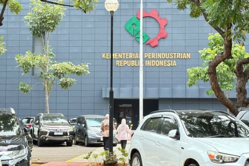 Strategi Awal Menperin Sarmuji Dorong Industri Manufaktur
