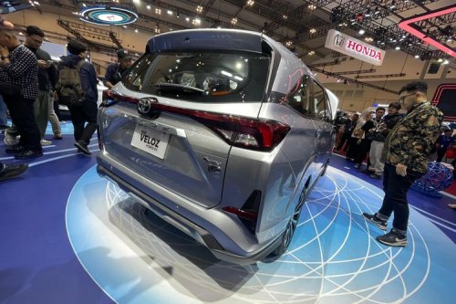 Harga Toyota Veloz Hybrid Rp 299 Juta, Berlaku Sampai Akhir Tahun