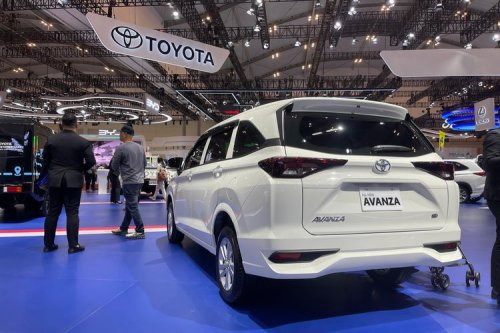 Daftar Harga dan Diskon LMPV November 2025, Mana yang Paling Menarik?