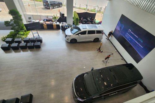 Denza Resmikan Diler Premium di Pluit, Investasi di Atas Rp 100 Miliar