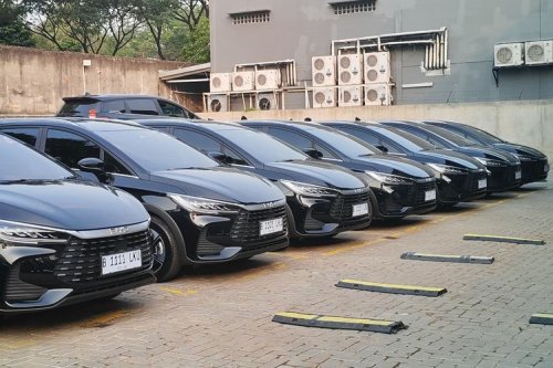 BYD, Mengenal Teknologi  BYD M6 DM: Jembatan Transisi Elektrifikasi