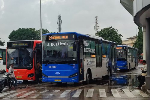 Rayakan HUT Jakarta ke-498, Naik Bus Transjakarta Cuma Rp 1