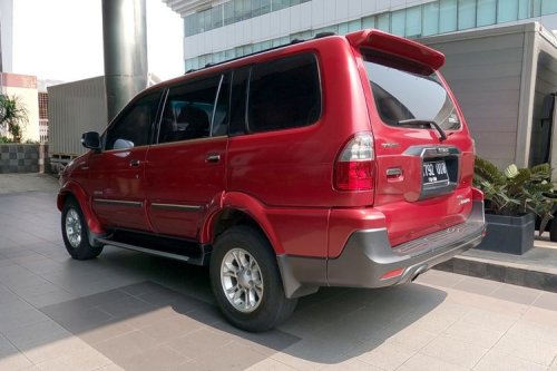 Isuzu, Kisah Hidup Isuzu Panther: Sang Raja Diesel di Masanya