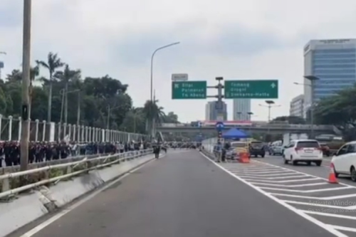 Kelewat Exit Tol? Ini Bahaya Fatal Nekat Putar Balik di Jalan Tol