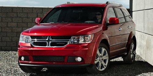 Proses Ganti Aki Mobil Mewah Tidak Semudah Mobil Biasa
