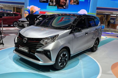 Daihatsu, Daihatsu Sigra, Daihatsu Sigra: Warna Two-tone, Head Unit Canggih, Mulai 173 Juta