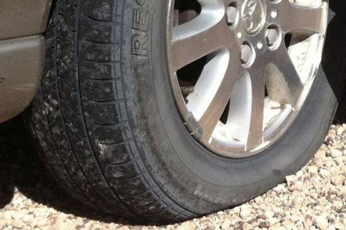 Bahaya Tekanan Udara Ban yang Kurang: Apa yang Harus Diketahui