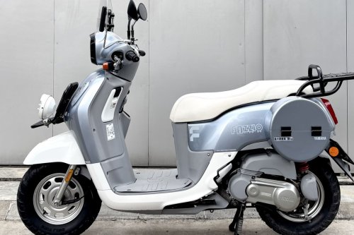 Yamaha, Modifikasi Yamaha Fazzio Bergaya Skuter Kargo Jepang