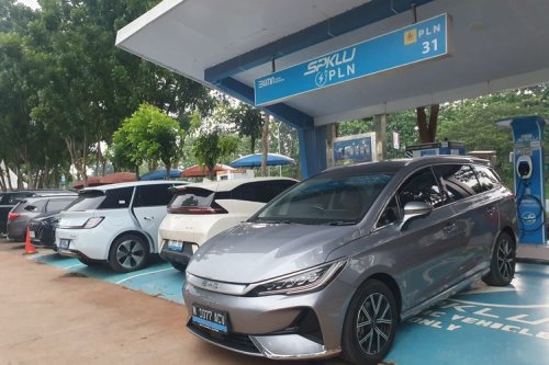 Jasa Marga Siapkan 155 SPKLU di Tol Trans Jawa