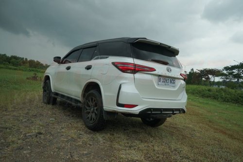 Toyota, Toyota Fortuner, Skema Kredit Toyota Fortuner 2.8 GR Sport, Cicilan Rp 15 Jutaan