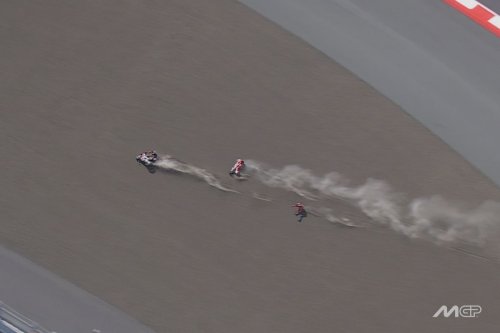 Marquez, MotoGP, Kondisi Marquez Usai Jatuh di MotoGP Indonesia 2025, Tangannya Retak