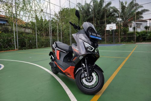 Polytron Fox 350: Motor Listrik dengan Desain Lebih Matang