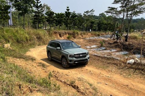 Tips Aman Off-Road, Posisi Duduk dan Pegang Setir Jangan Disepelekan