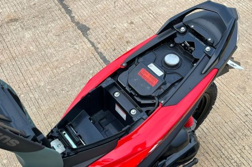 Honda, Suzuki , Adu Nyaman dan Praktis Honda BeAT Street Vs Suzuki Nex Crossover